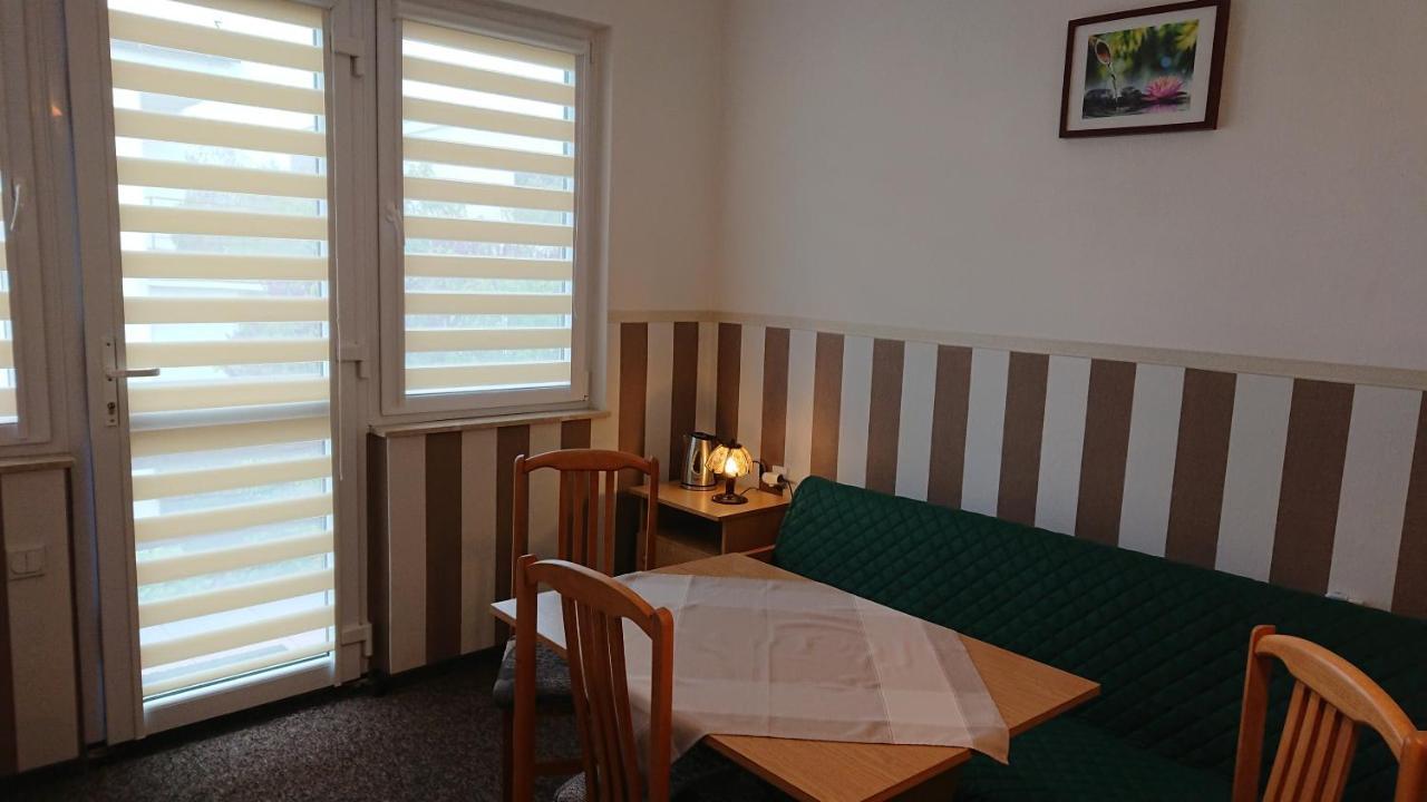 Ogrodowe Zacisze Apartamento Jastrzębia Góra Exterior foto