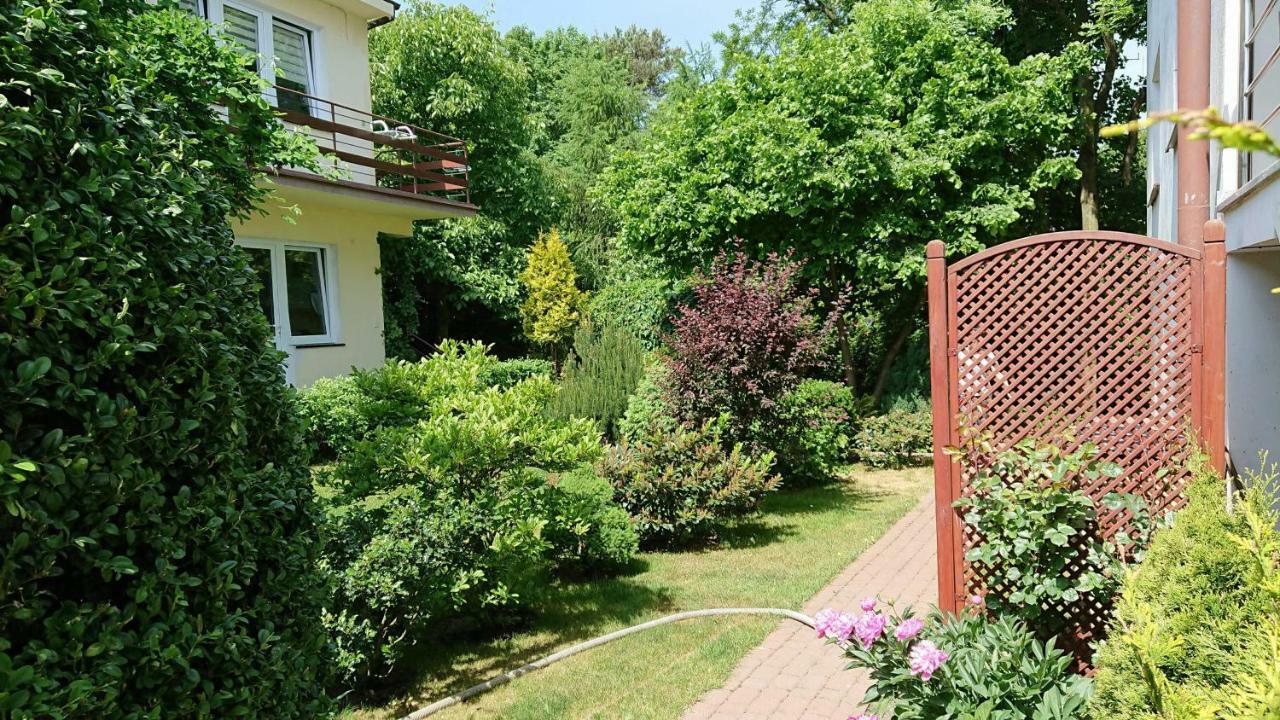Ogrodowe Zacisze Apartamento Jastrzębia Góra Exterior foto